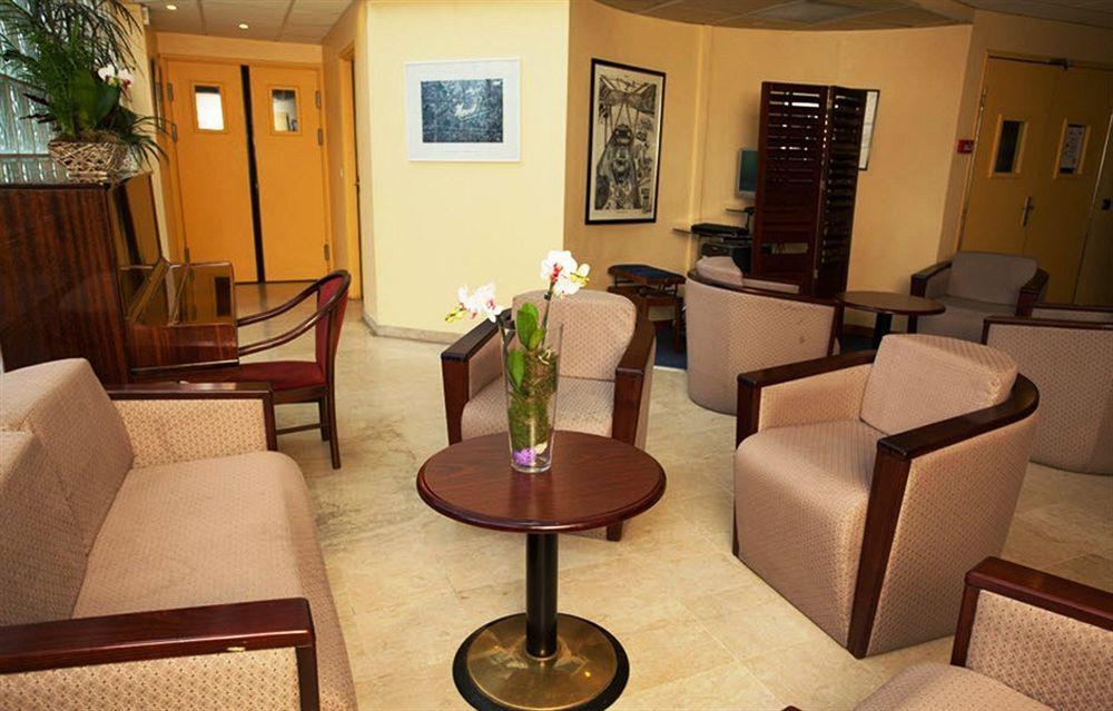 Hotel Air Plus Orly Dalaman gambar